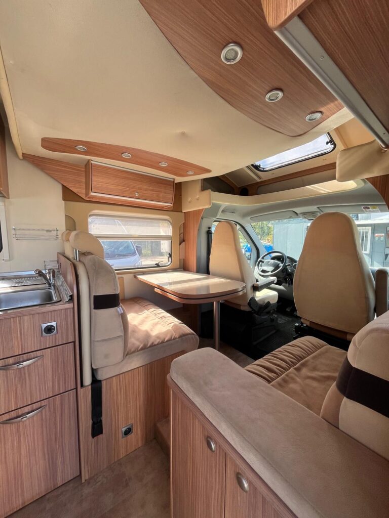 Burstner Ixeo Time 664