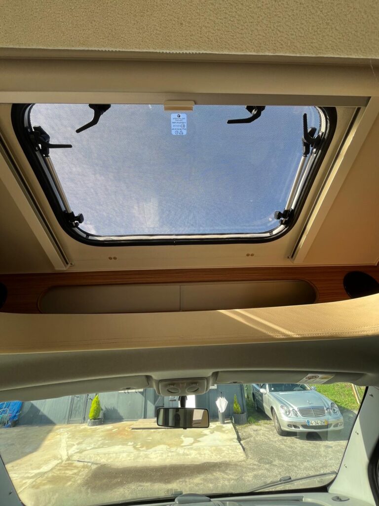 Burstner Ixeo Time 664