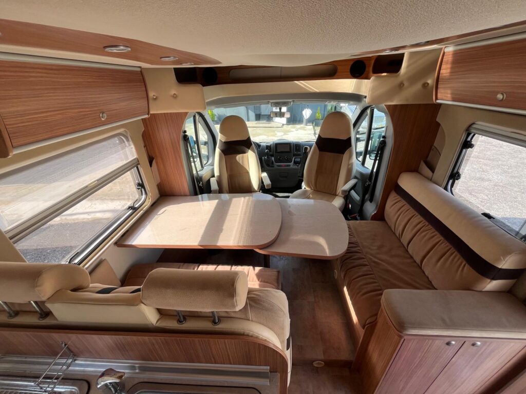 Burstner Ixeo Time 664