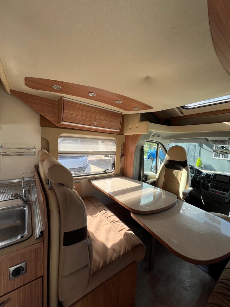 Burstner Ixeo Time 664