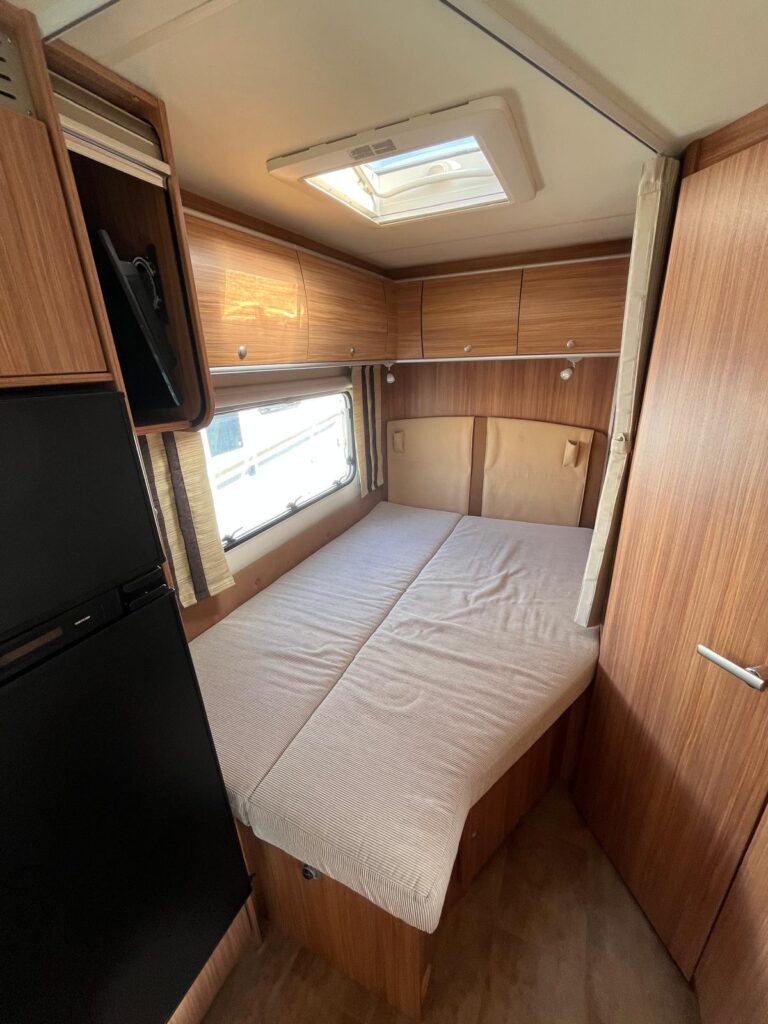 Burstner Ixeo Time 664