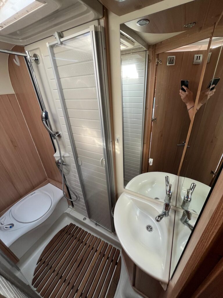 Burstner Ixeo Time 664