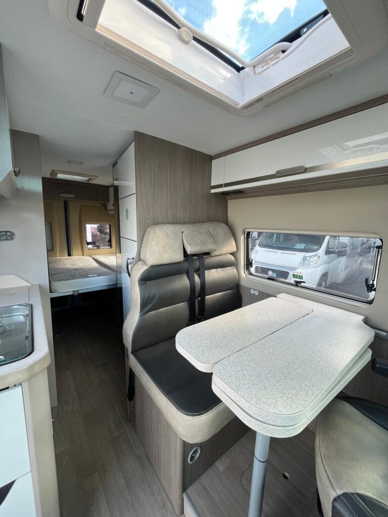 Furgão Chausson 2020