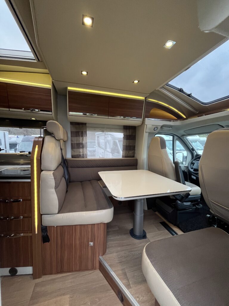 Adria Matrix 670 SC Plus 2017