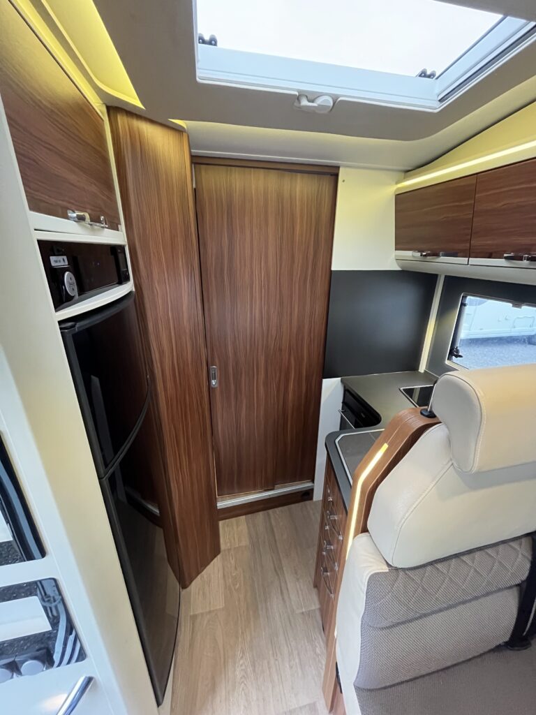 Adria Matrix 670 SC Plus 2017