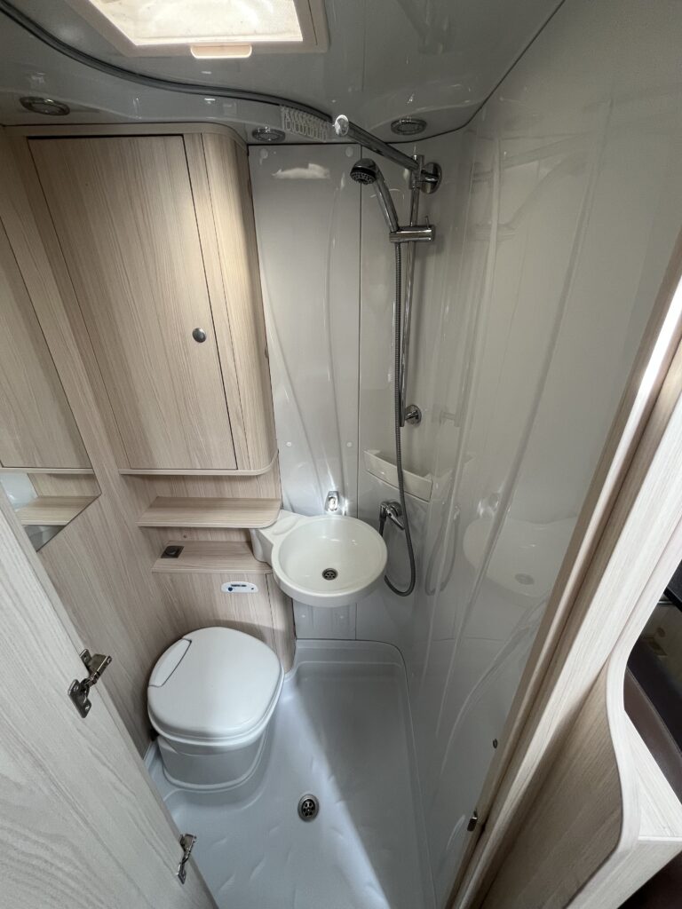 Burstner Brevio T646