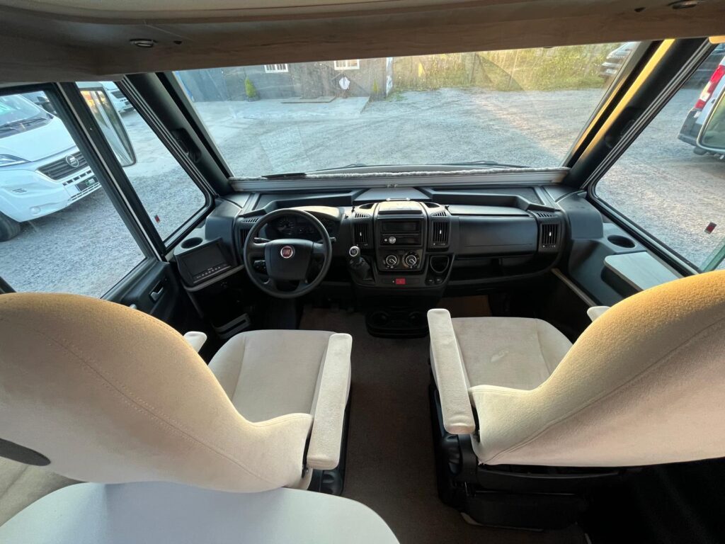 Bavaria Style T700