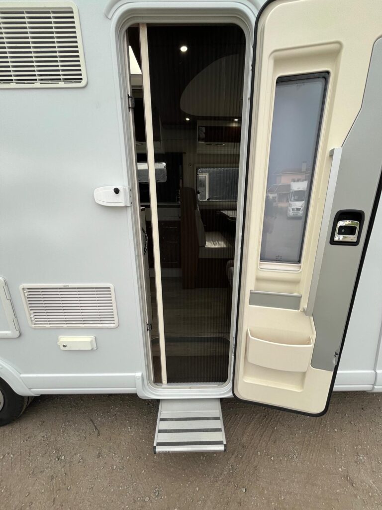 Pilote Essentiel 746