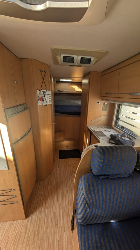 Hymer Integral B664