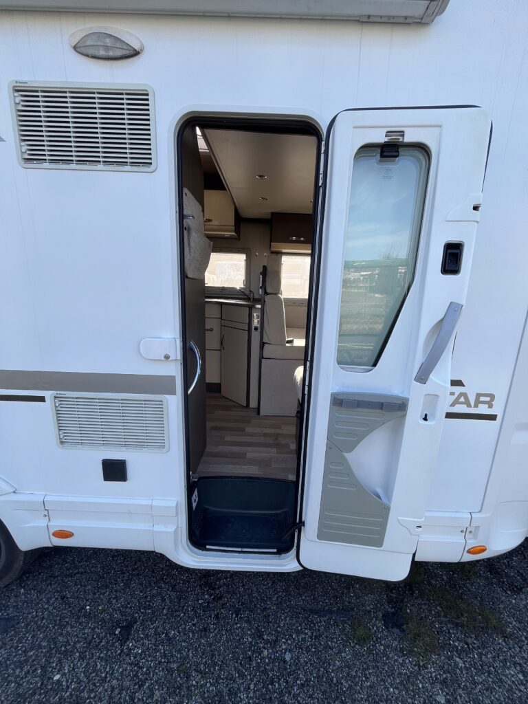 Autostar Perfilada Axea 99 LP