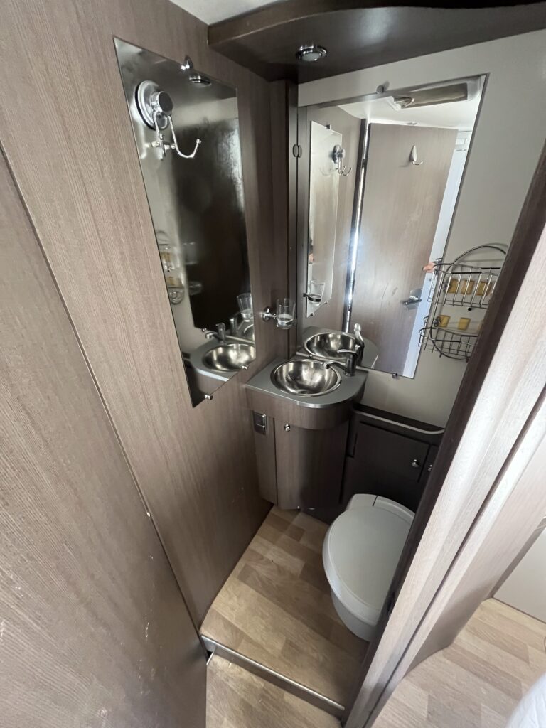 Autostar Perfilada Axea 99 LP