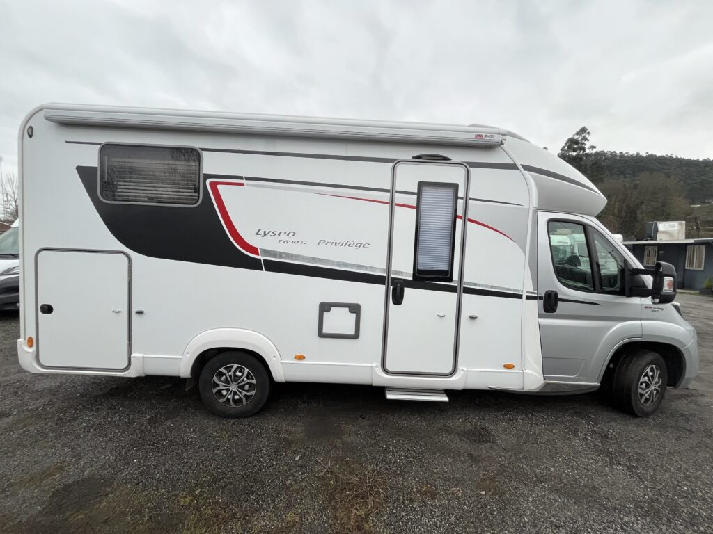 Burstner Lyseo Privilege 690