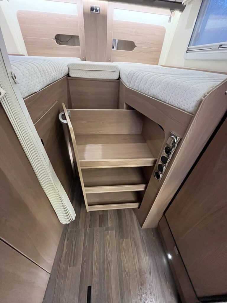 Burstner Lyseo Privilege 690