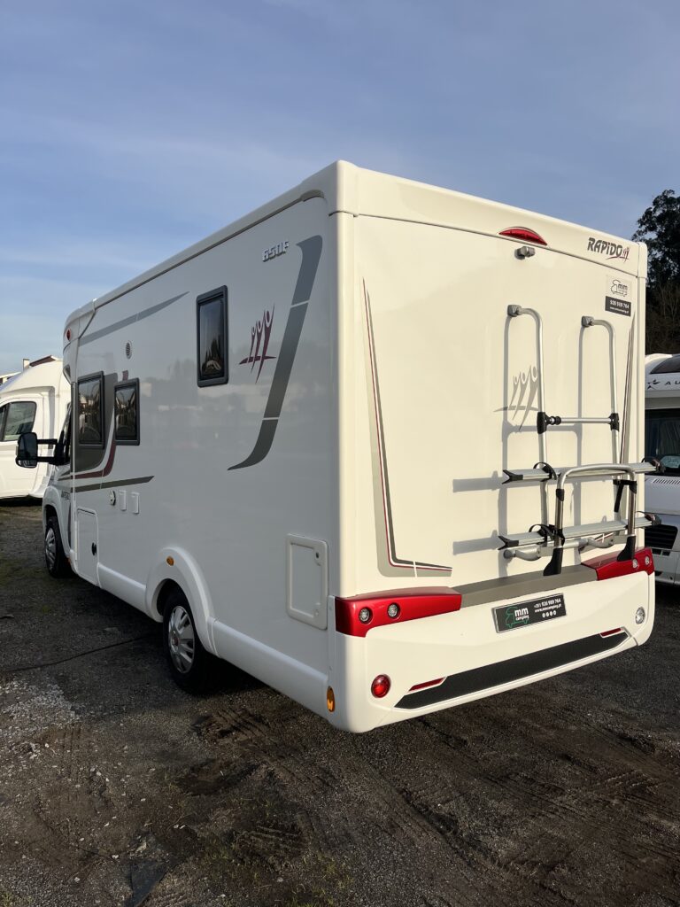 Rapido 650F Cama Central e Basculante