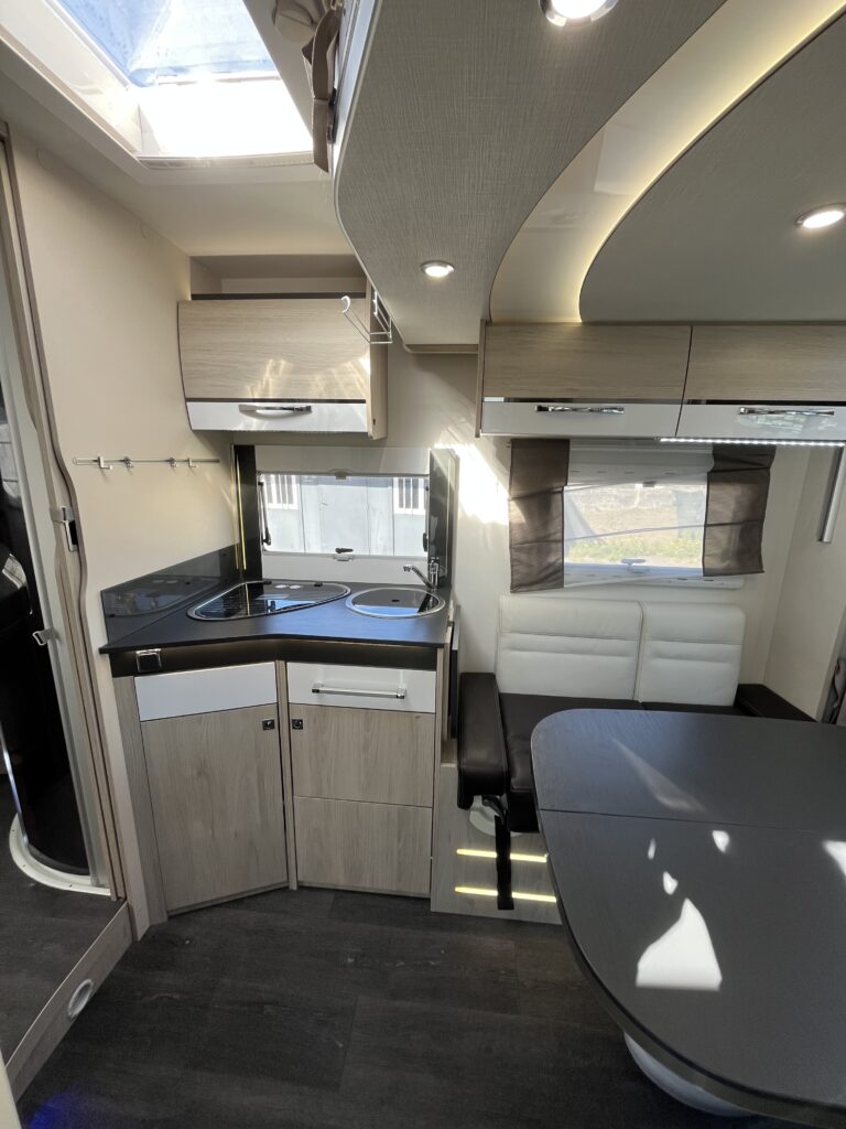 Chausson Titanium 738 XLB Cama central e basculante