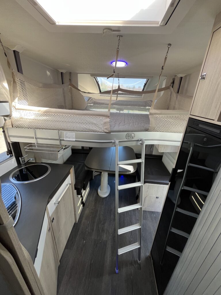 Chausson Titanium 738 XLB Cama central e basculante