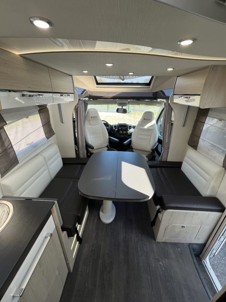 Chausson Titanium 738 XLB Cama central e basculante