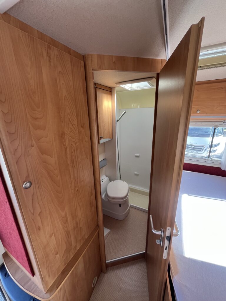Bavaria T6FD cama francesa
