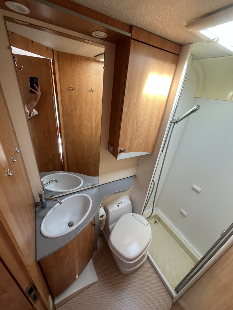Bavaria T6FD cama francesa