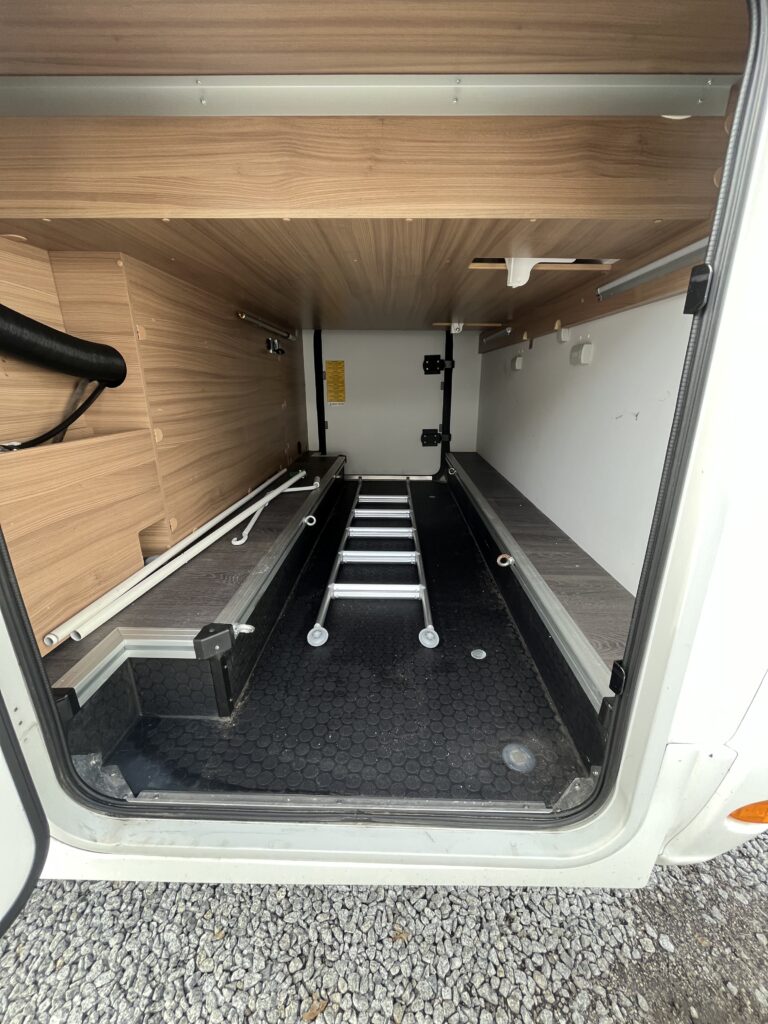 Adria Matrix 600 SC Axess