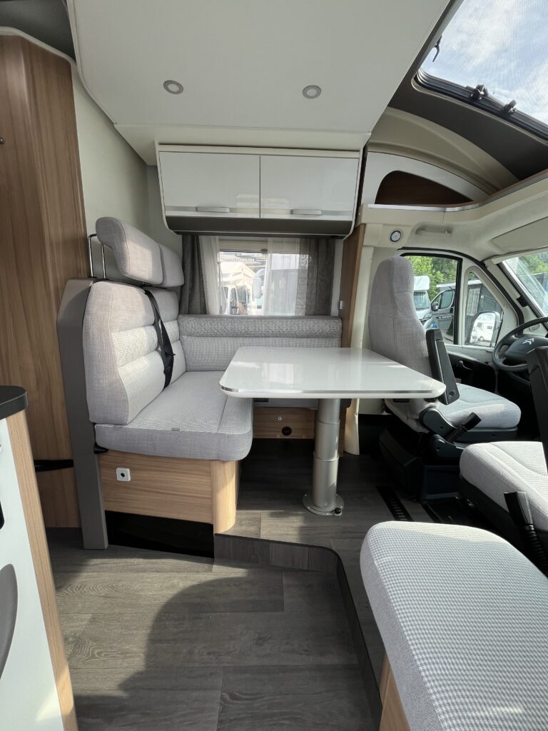 Adria Matrix 600 SC Axess