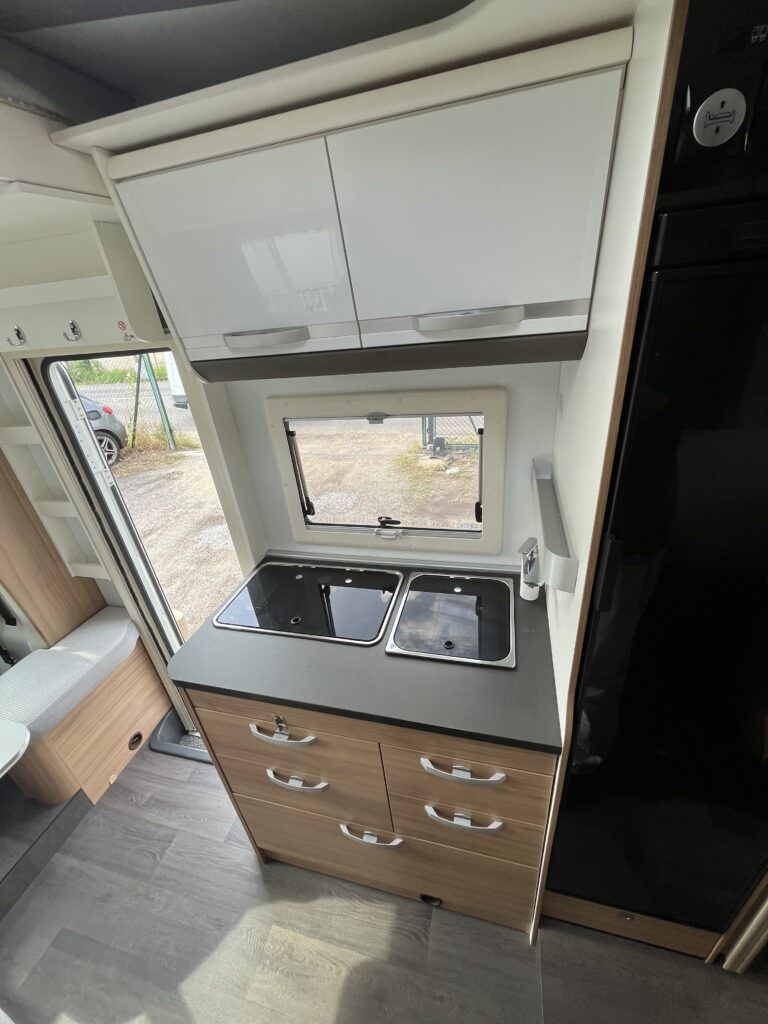Adria Matrix 600 SC Axess