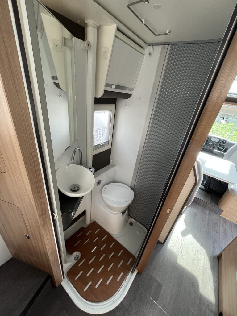 Adria Matrix 600 SC Axess