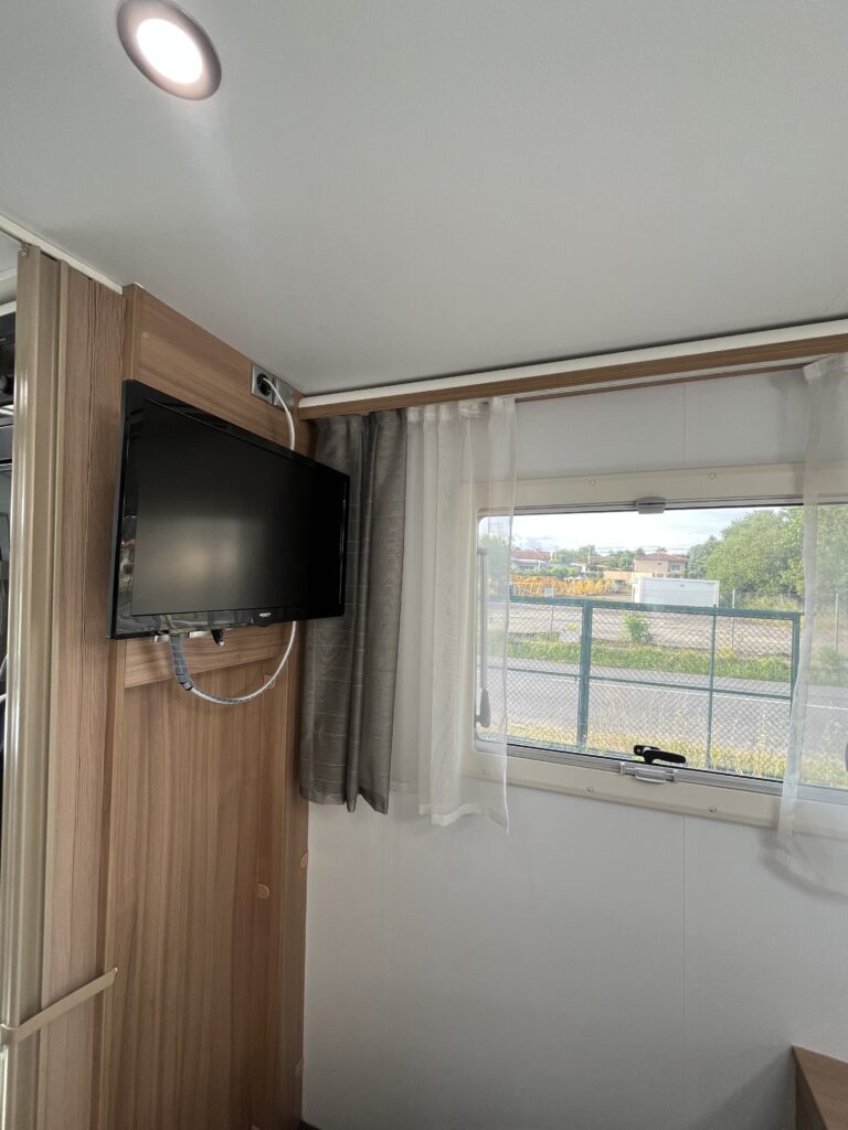 Adria Matrix 600 SC Axess