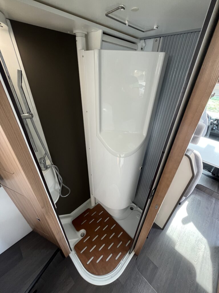 Adria Matrix 600 SC Axess