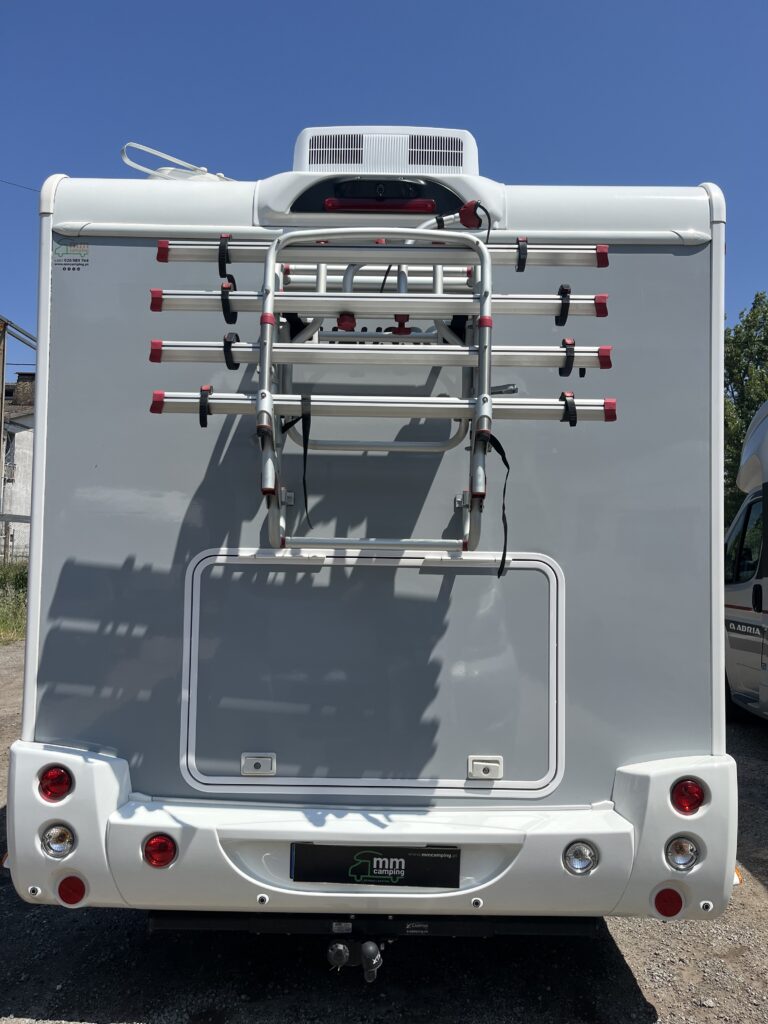 Chausson Titanium 738 XLB