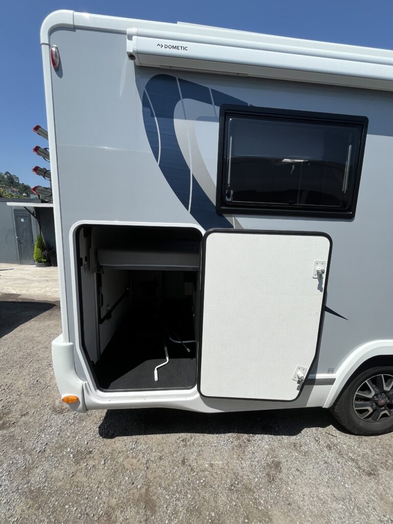 Chausson Titanium 738 XLB