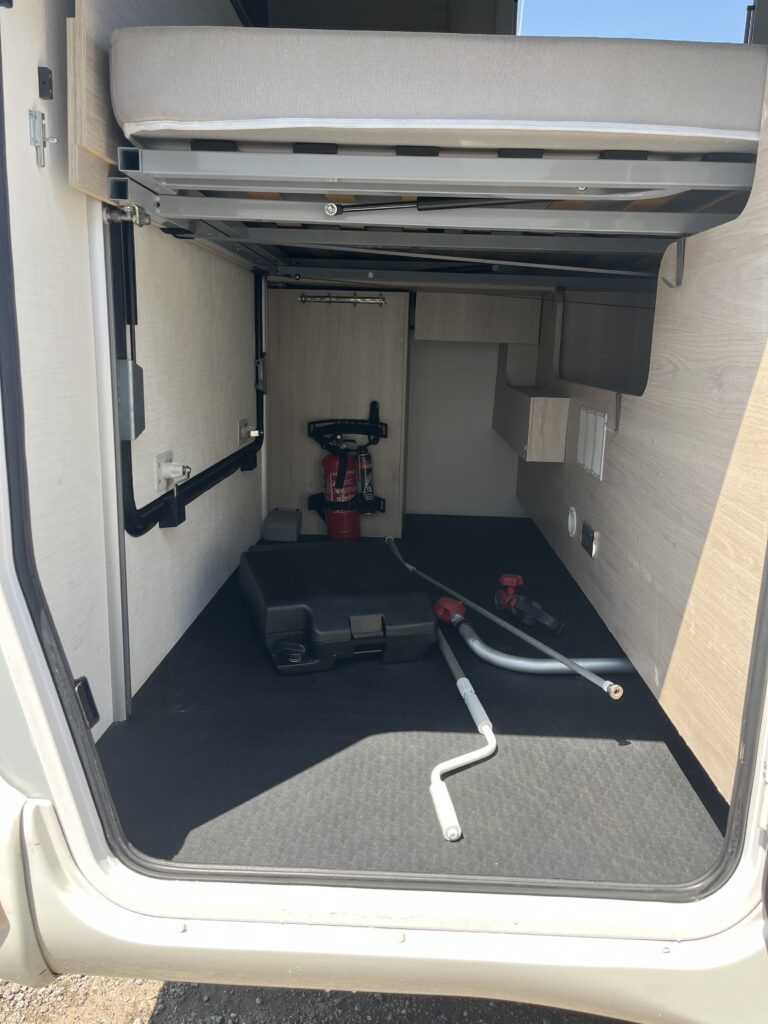 Chausson Titanium 738 XLB