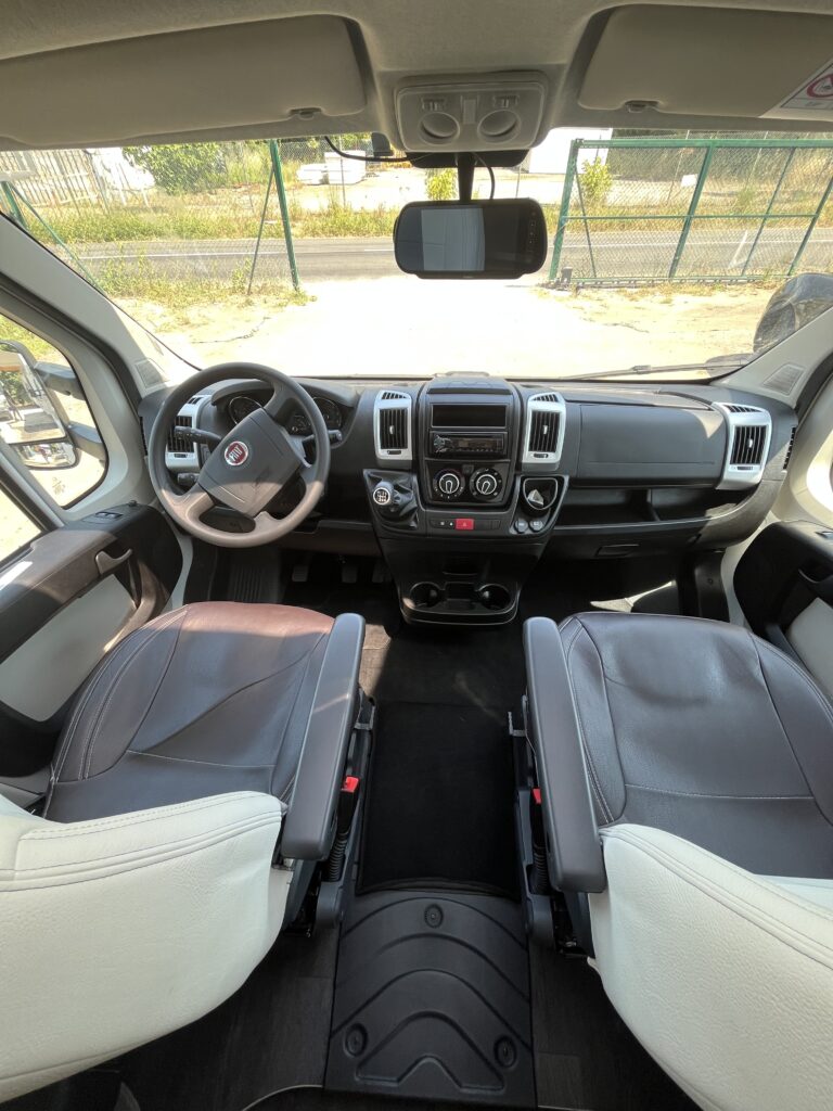 Chausson Titanium 738 XLB
