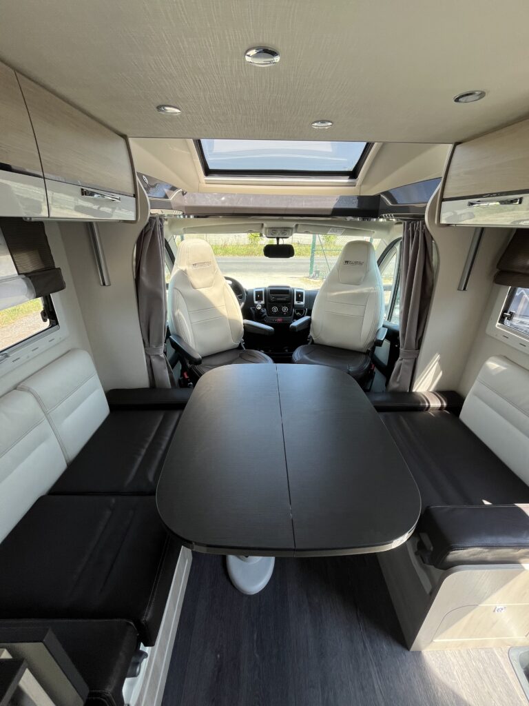 Chausson Titanium 738 XLB