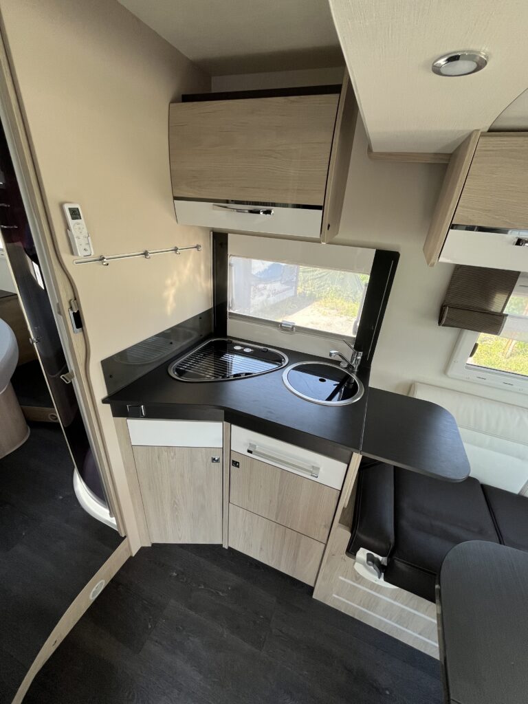 Chausson Titanium 738 XLB