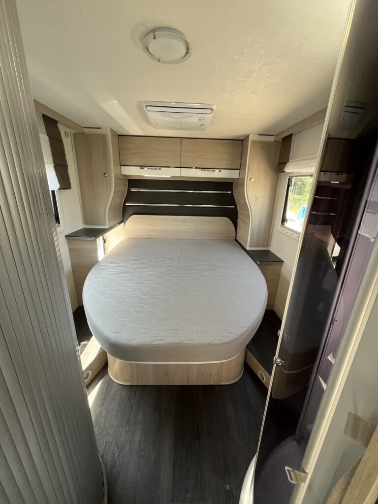 Chausson Titanium 738 XLB