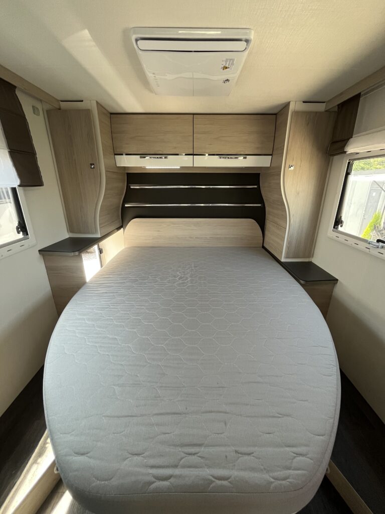 Chausson Titanium 738 XLB