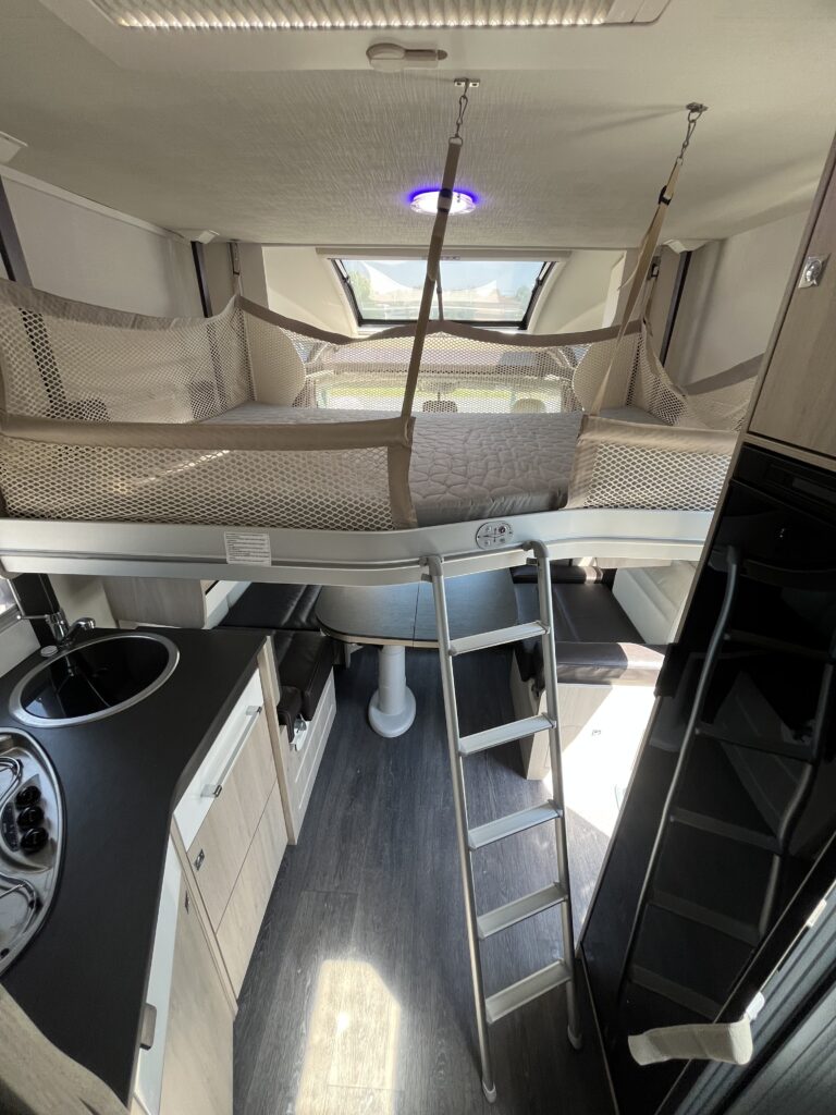 Chausson Titanium 738 XLB