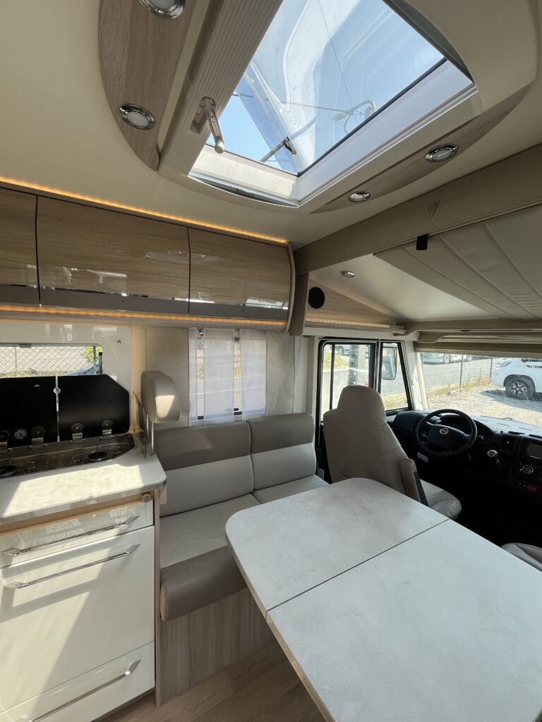Rapido Integral 896F