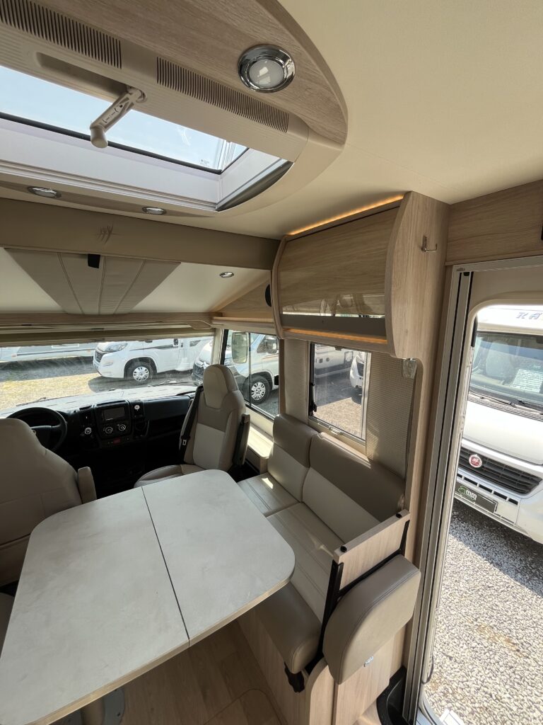 Rapido Integral 896F