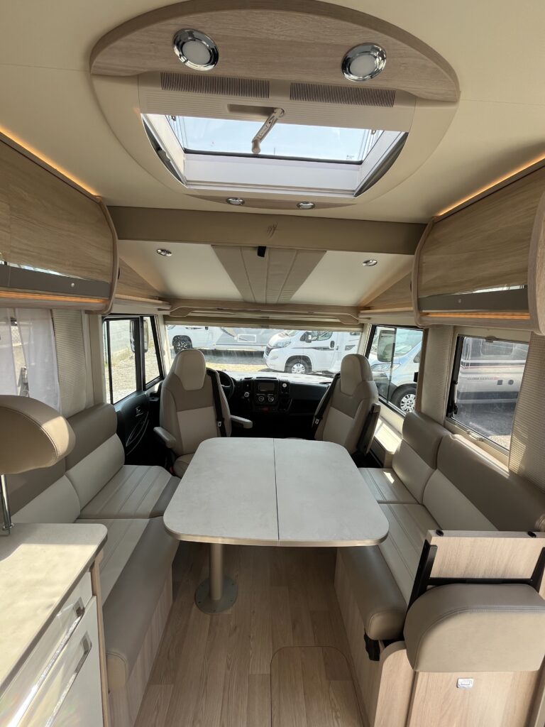 Rapido Integral 896F