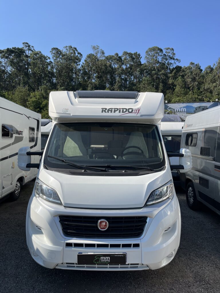 Rapido 650FF cama central e basculante