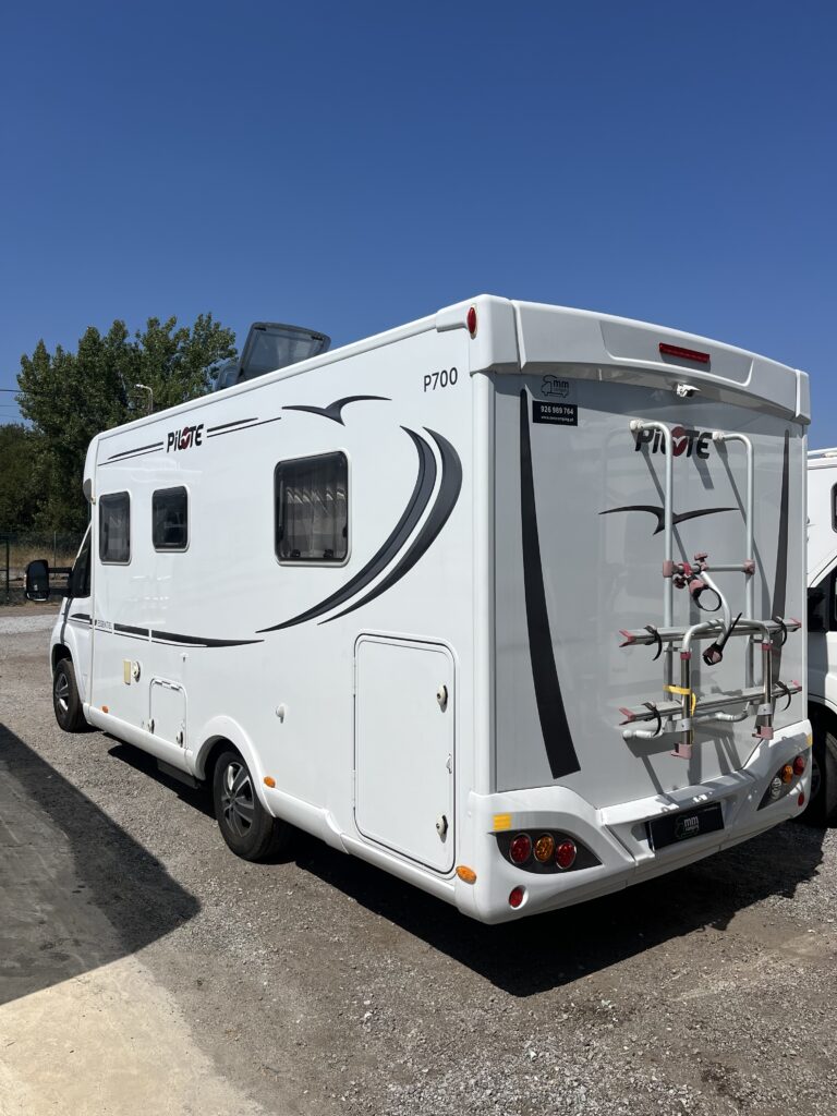 Pilote P700 Cama Central