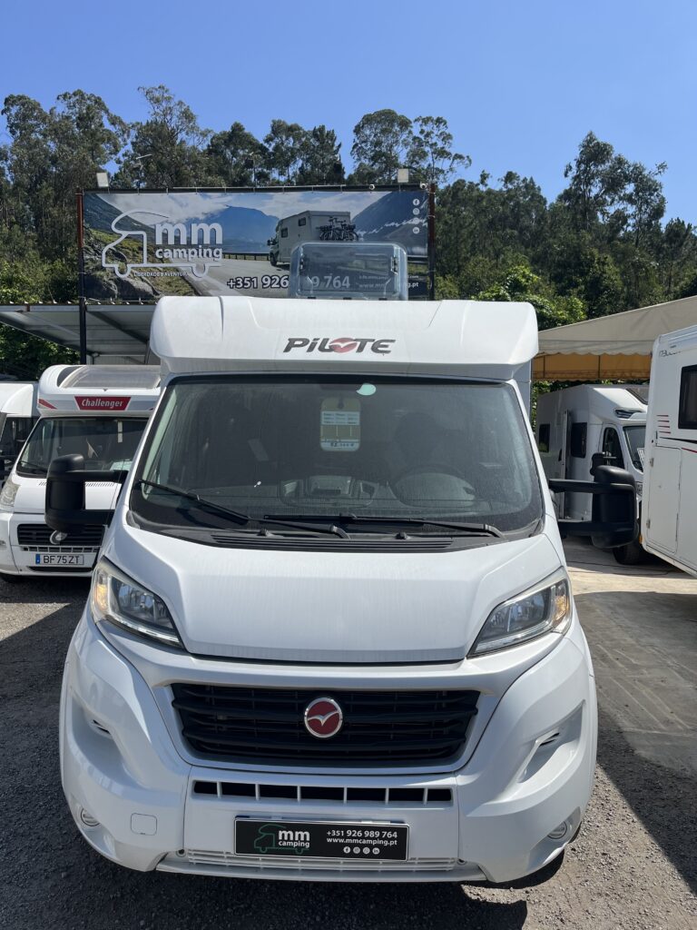 Pilote P700 Cama Central