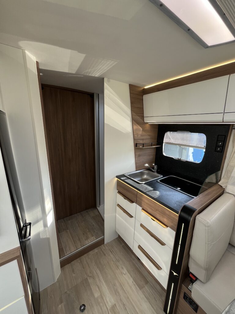 Pilote G720 | 2021 | Fiat Ducato 2.3 Multijet 140 CV | 44.873 km