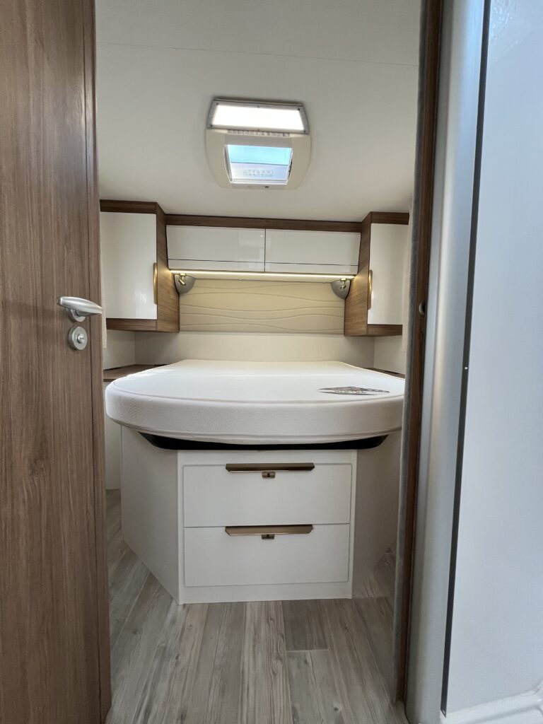 Pilote G720 | 2021 | Fiat Ducato 2.3 Multijet 140 CV | 44.873 km