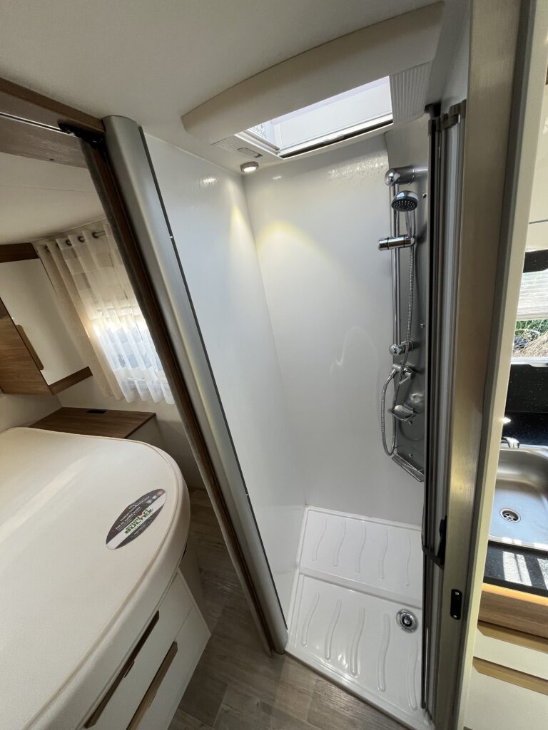 Pilote G720 | 2021 | Fiat Ducato 2.3 Multijet 140 CV | 44.873 km