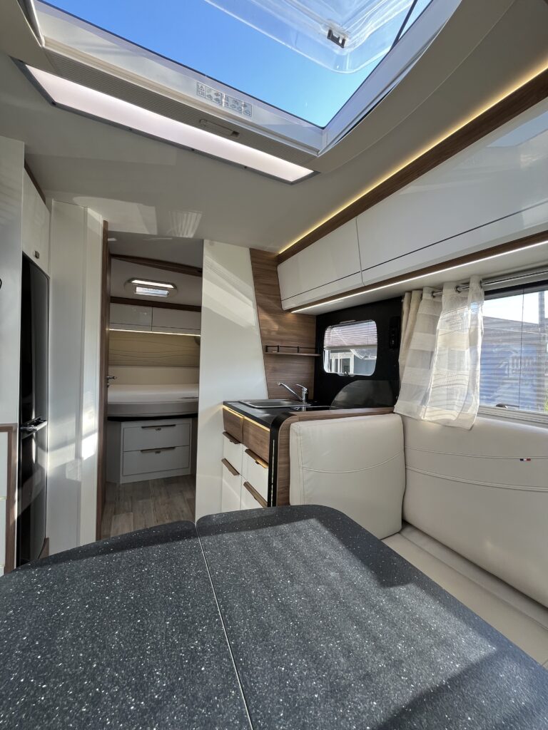 Pilote G720 | 2021 | Fiat Ducato 2.3 Multijet 140 CV | 44.873 km
