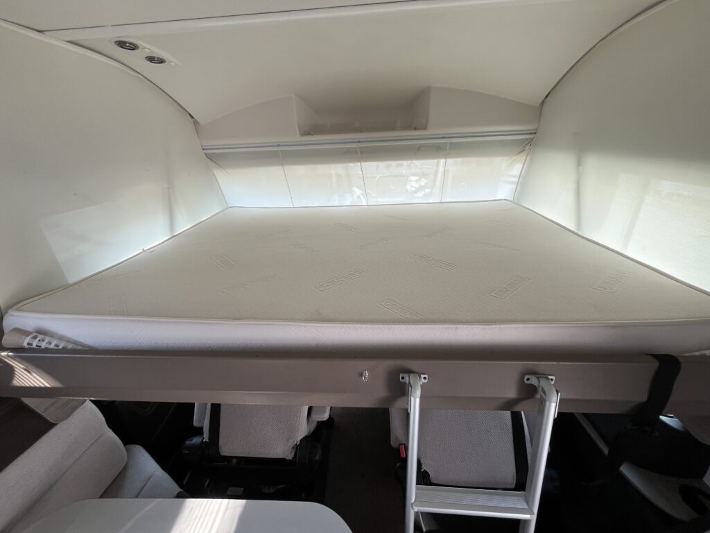 Bavaria Integral Style 740 Cama Central