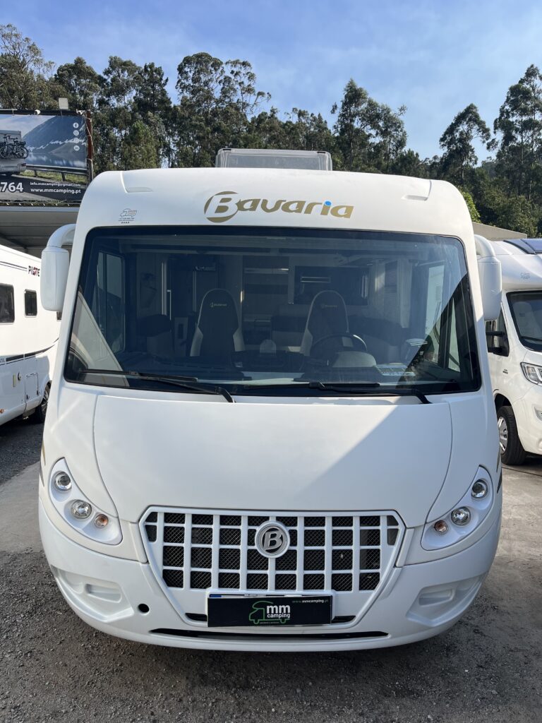 Bavaria Integral Style 740 Cama Central